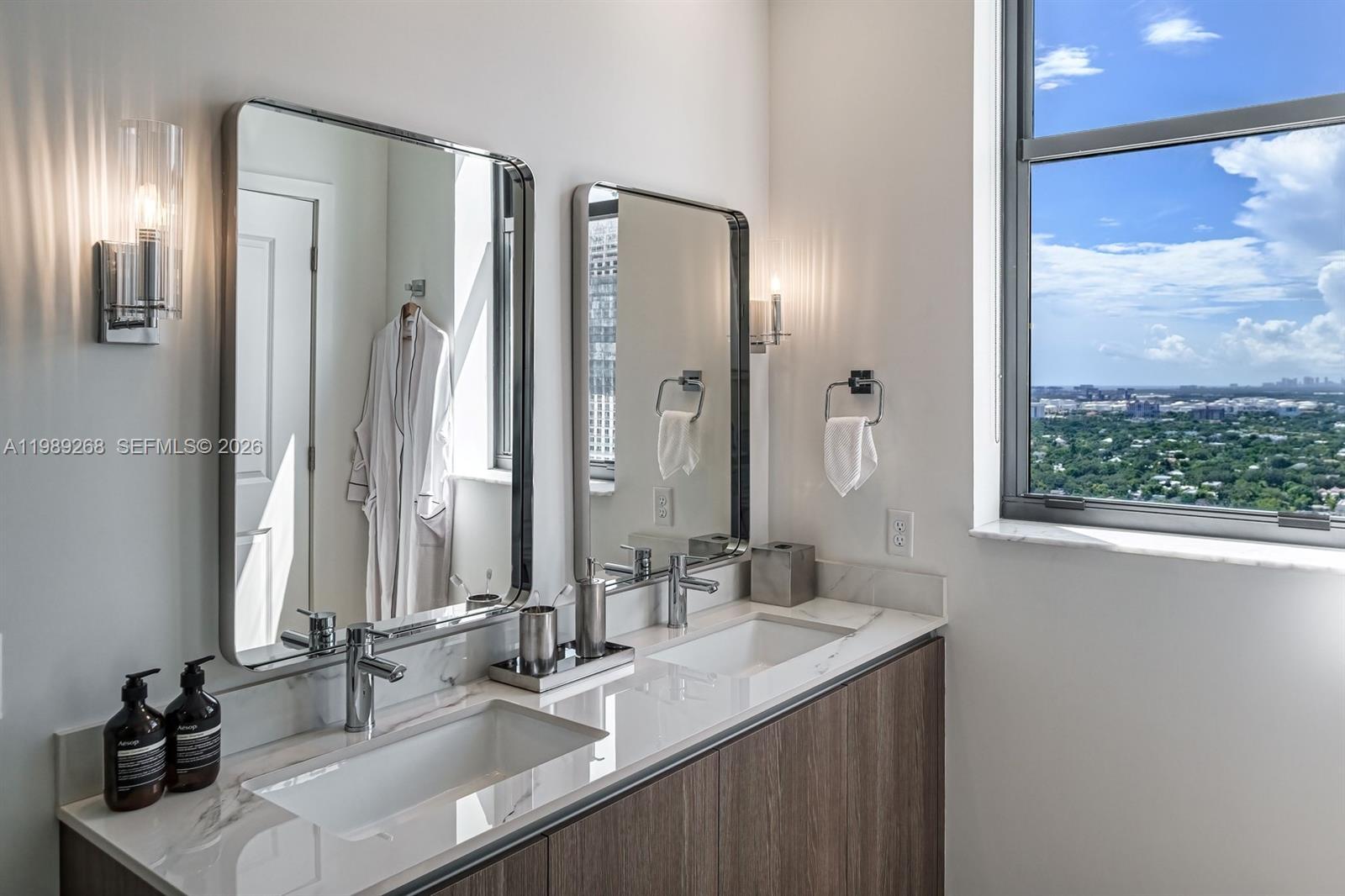 Veneto Las Olas - Residential Lease