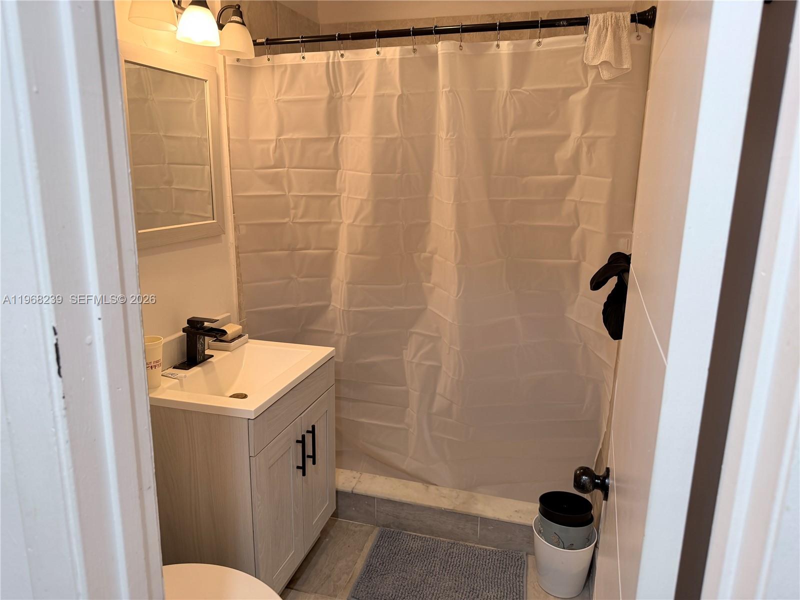 BROWARDALE 1ST ADDITION - Residential