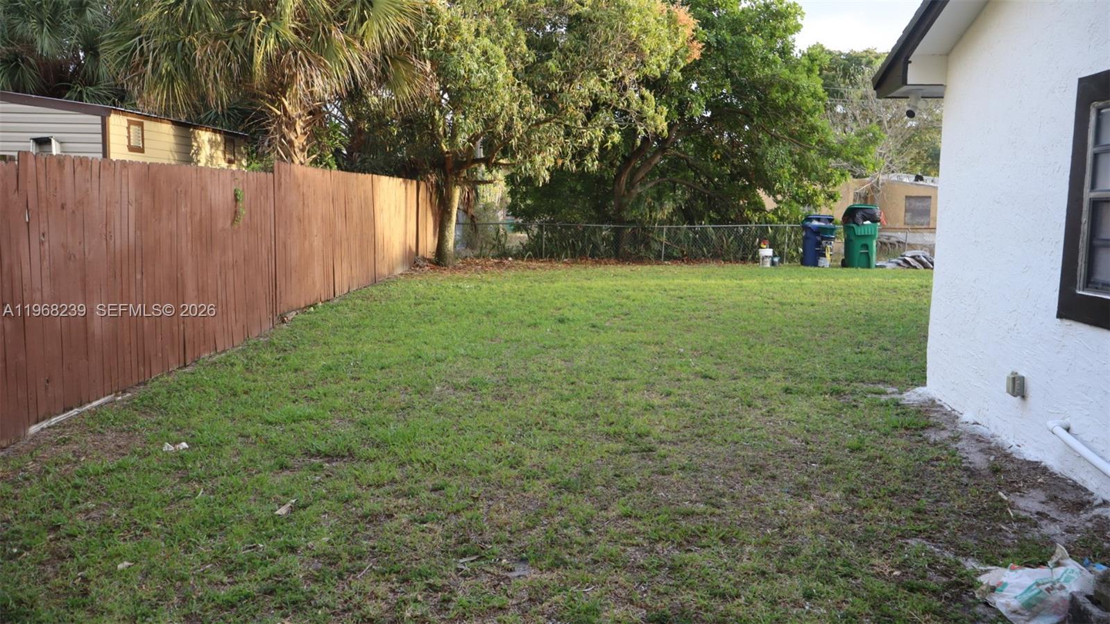 BROWARDALE 1ST ADDITION - Residential