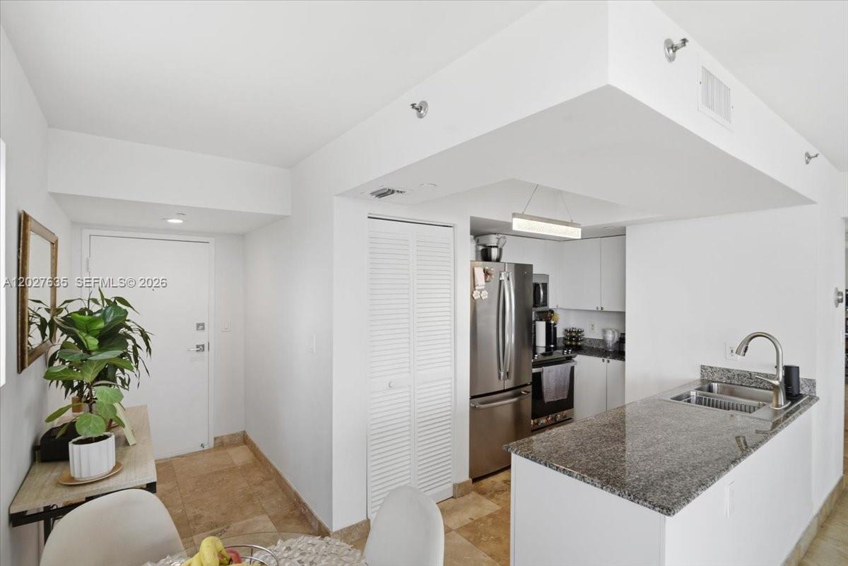 RIMINI BEACH CONDO - Residential
