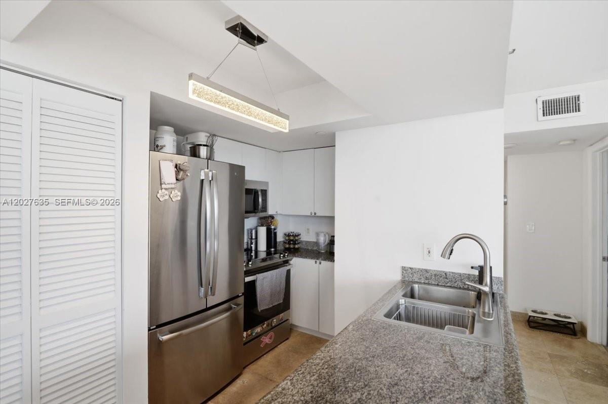 RIMINI BEACH CONDO - Residential