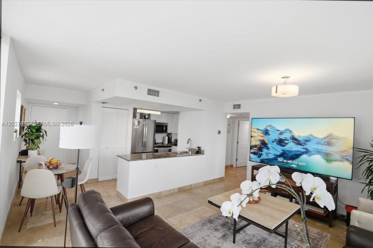 RIMINI BEACH CONDO - Residential