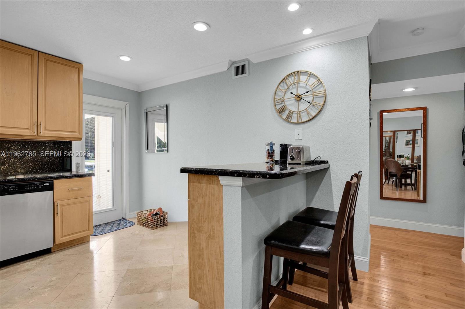 MARLYNN APTS CO-OP - Residential