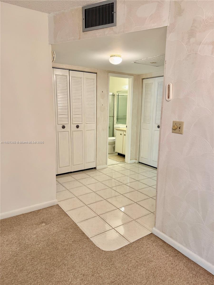 MEADOWS CONDO - Residential