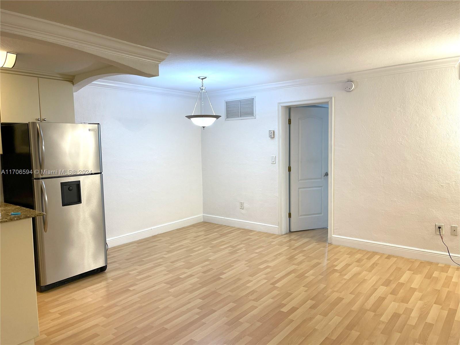 3245 Virginia St 39