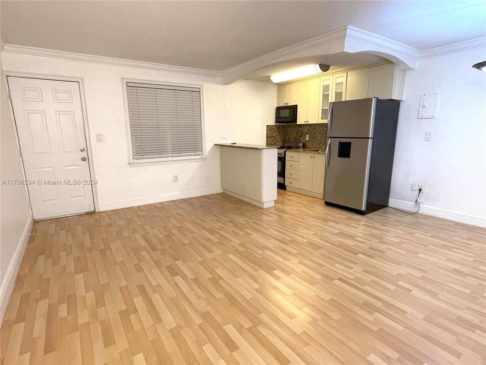 3245 Virginia St 39
