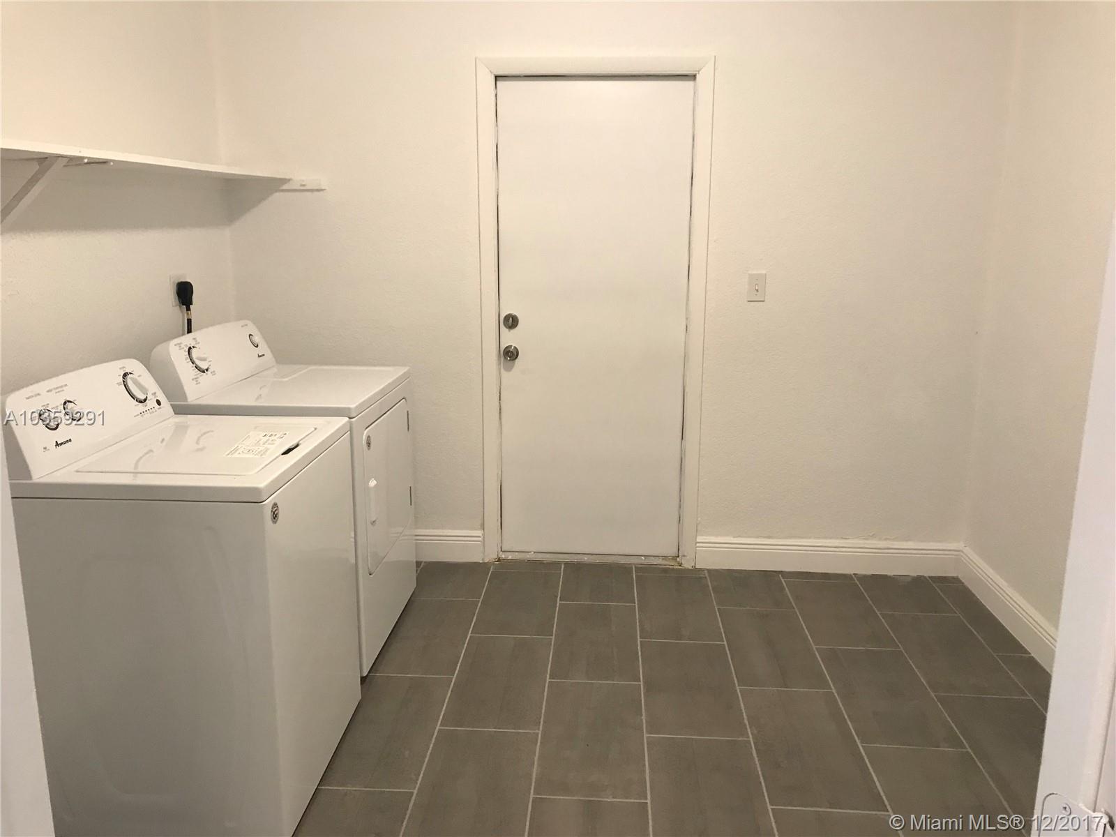 FLORANADA RIDGE SEC A RES - Residential Lease