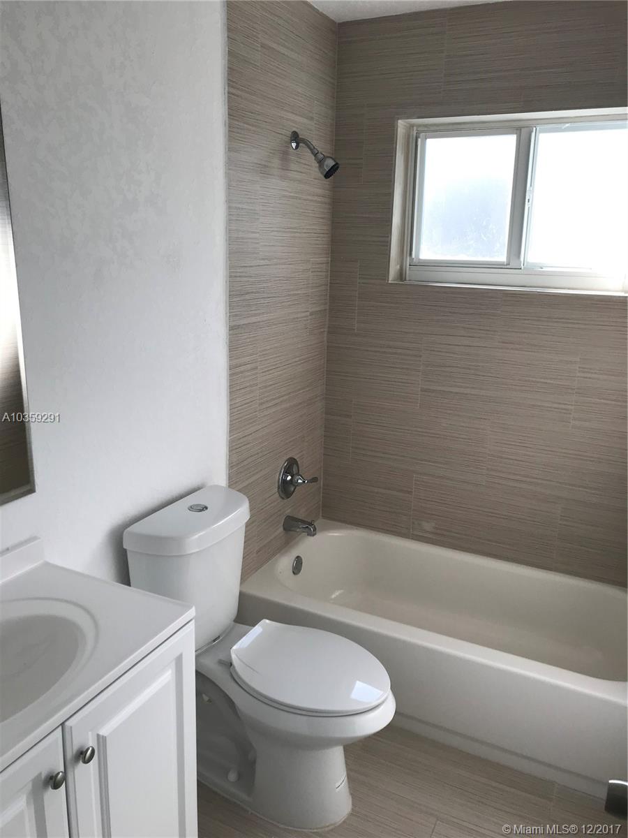 FLORANADA RIDGE SEC A RES - Residential Lease