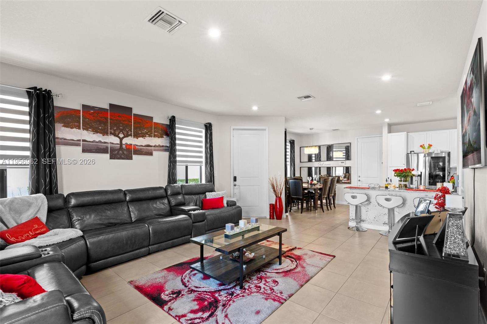 MC RESIDENTIAL - Residential