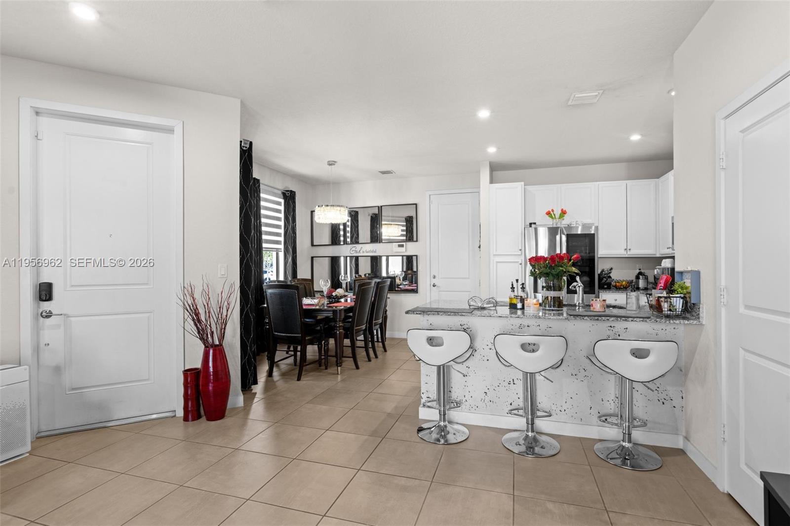 MC RESIDENTIAL - Residential