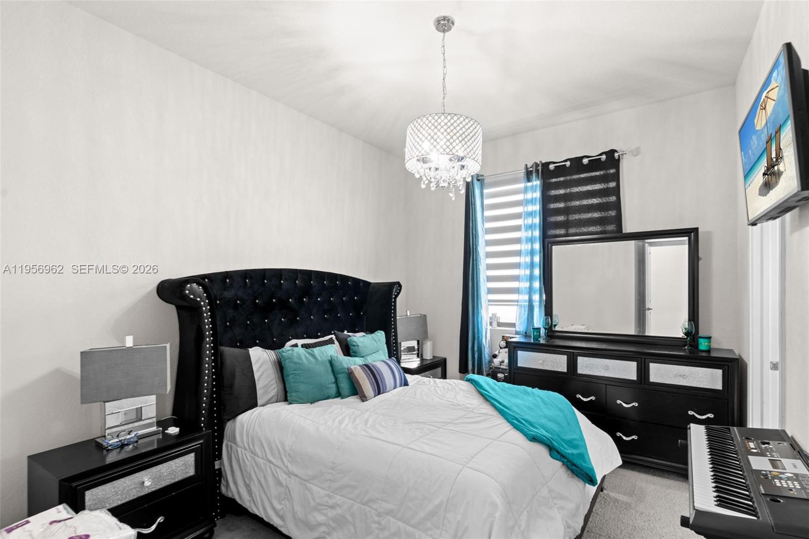 MC RESIDENTIAL - Residential