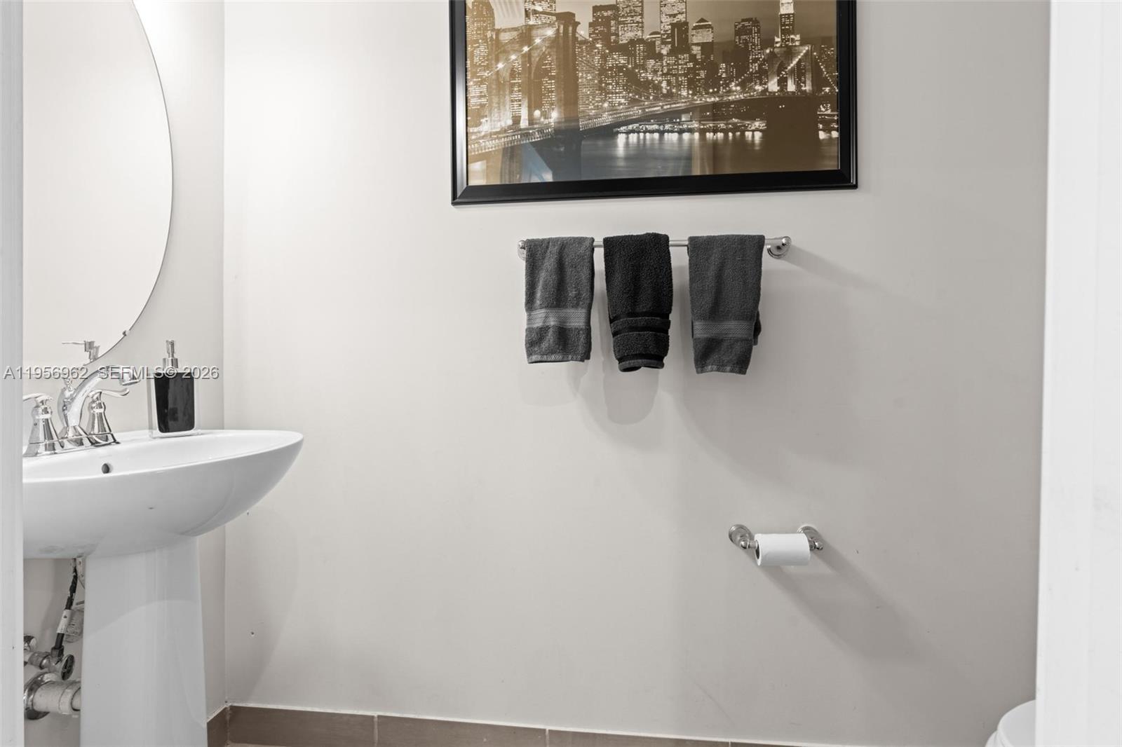 MC RESIDENTIAL - Residential