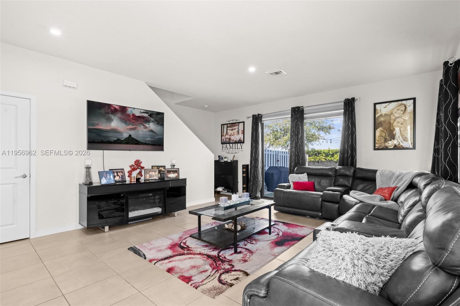 MC RESIDENTIAL - Residential