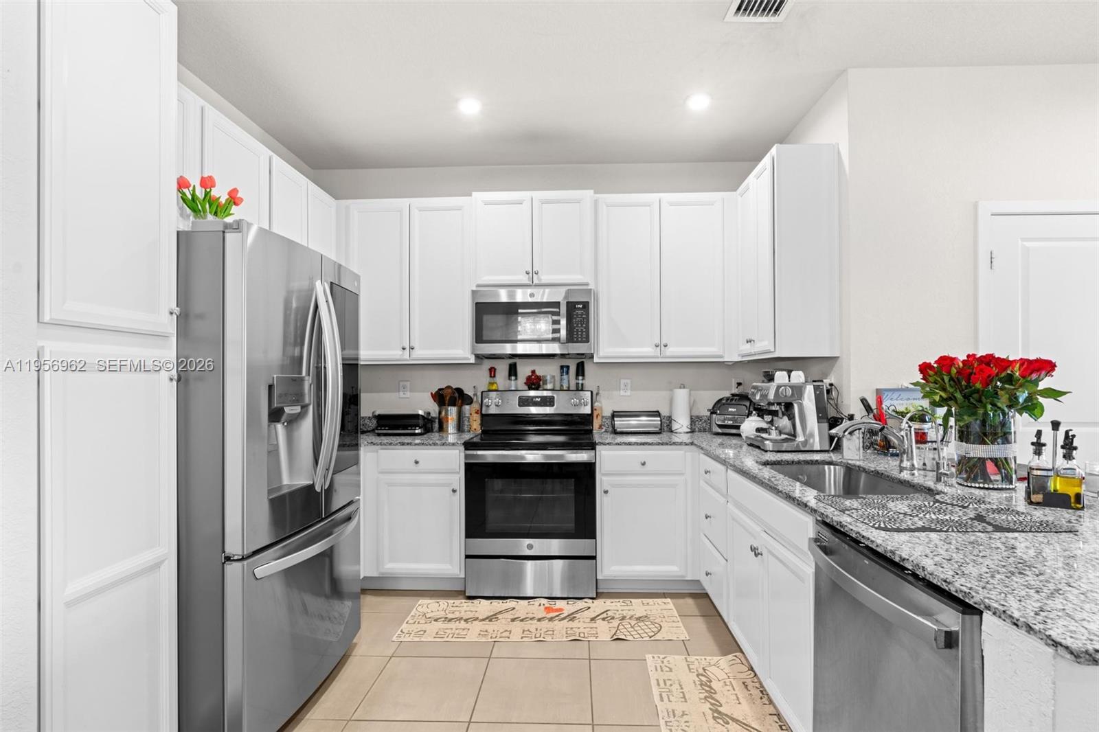 MC RESIDENTIAL - Residential