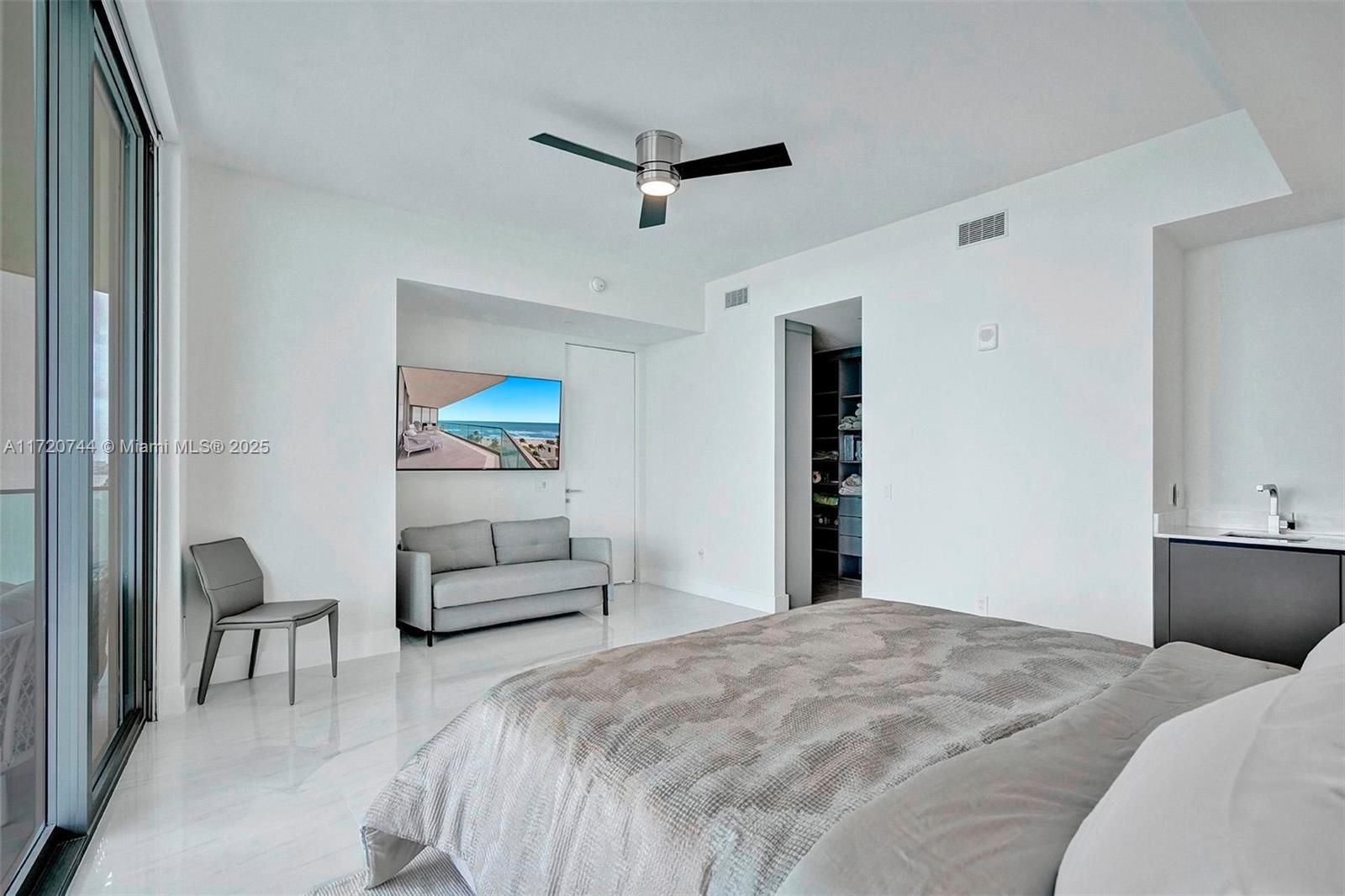 18975 COLLINS CONDO - Residential