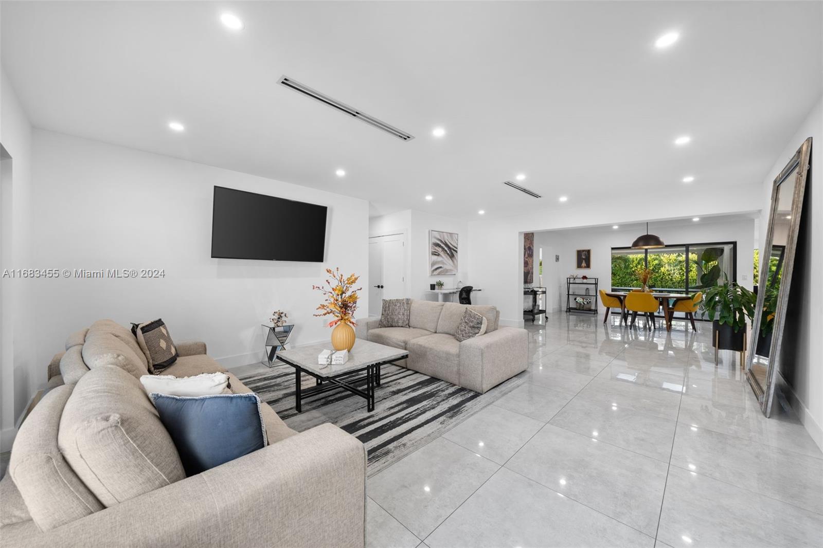 SHORECREST - Residential