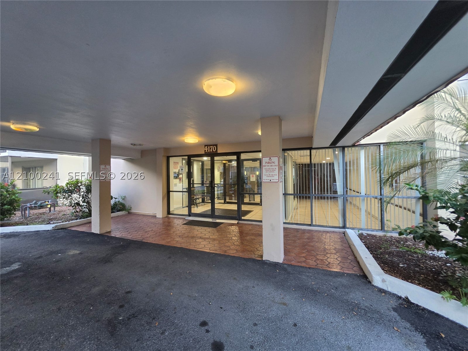 4170 Inverrary Dr 311, Lauderhill FL 33319