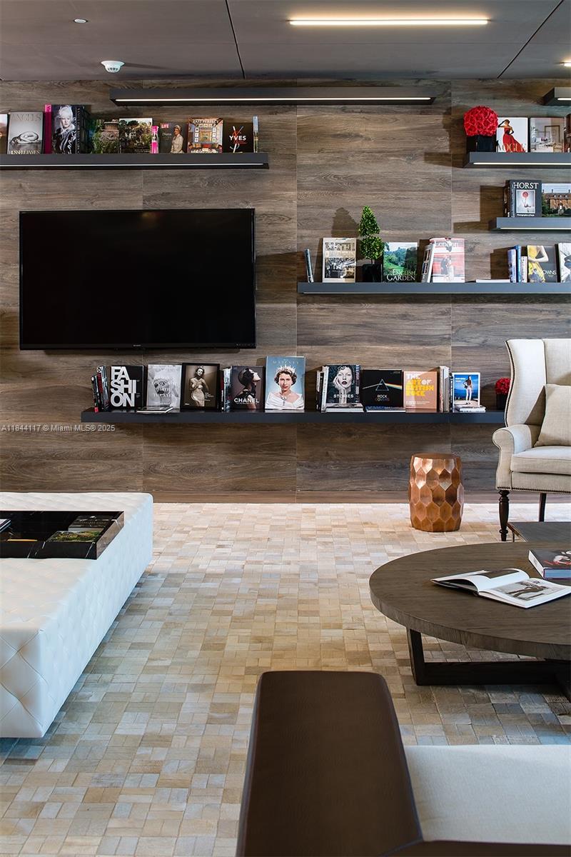 THE BONDO (1080 BRICKELL) - Residential