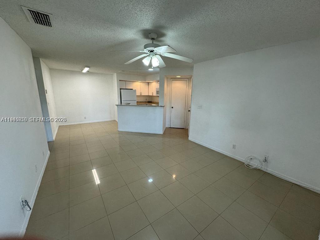 CORAL KEY CONDO - Residential