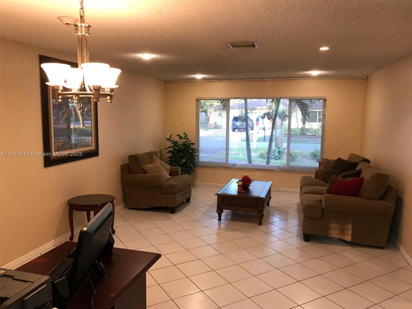 1961 SW 70th Ave