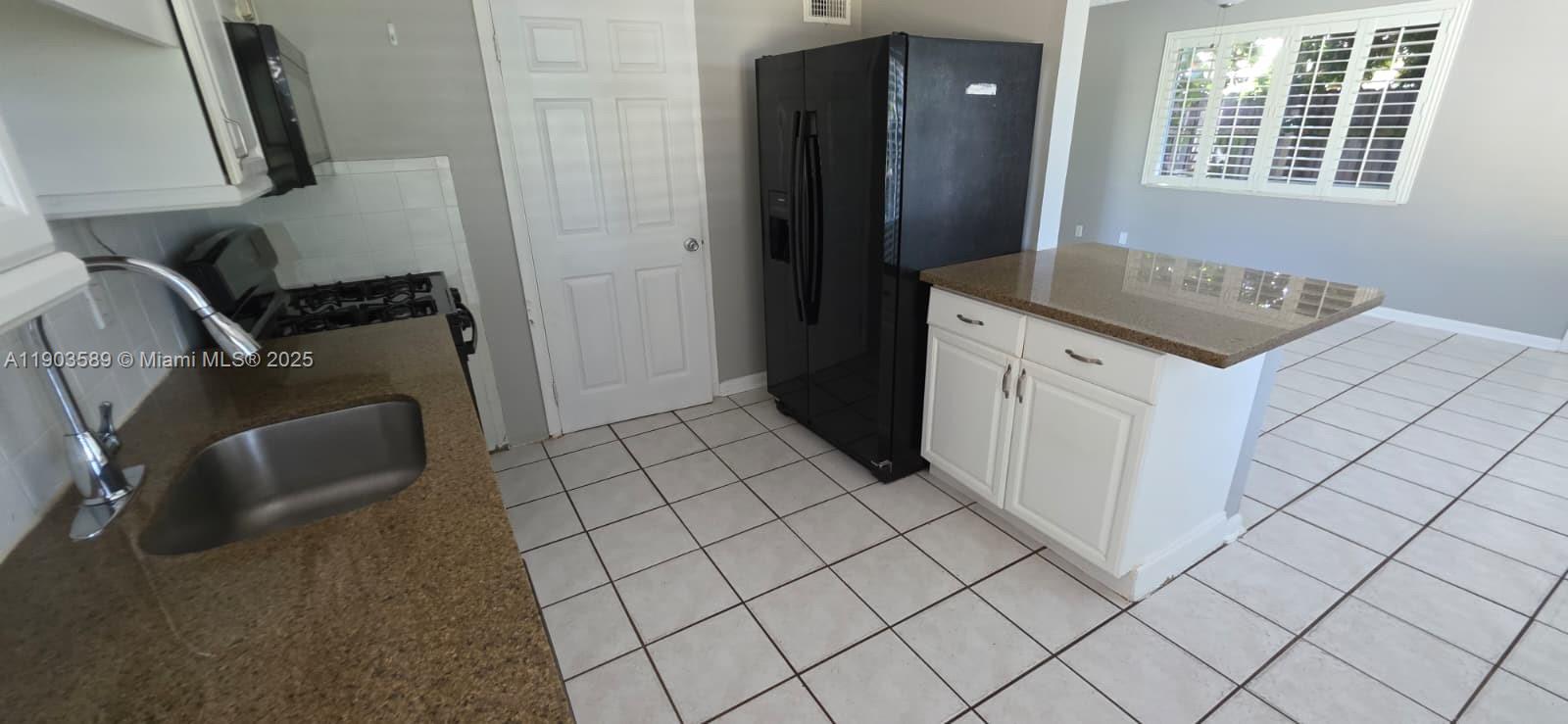 KELSEY CITY - Residential Lease