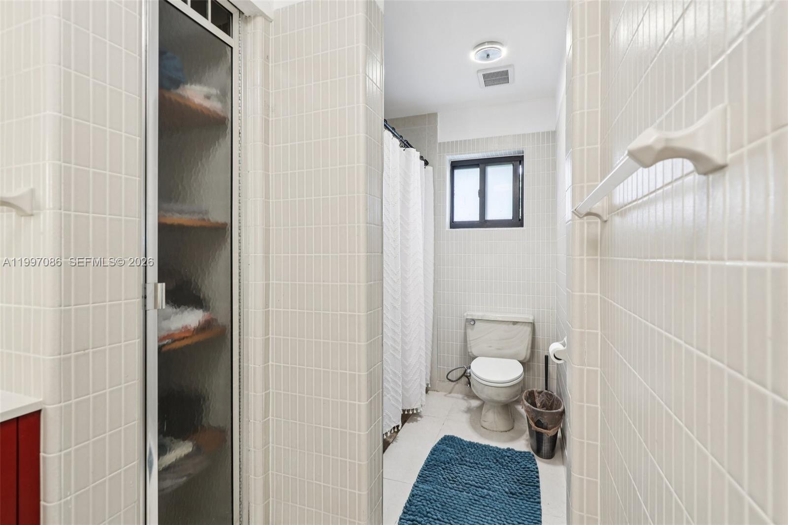 SHERWOOD FOREST - Residential