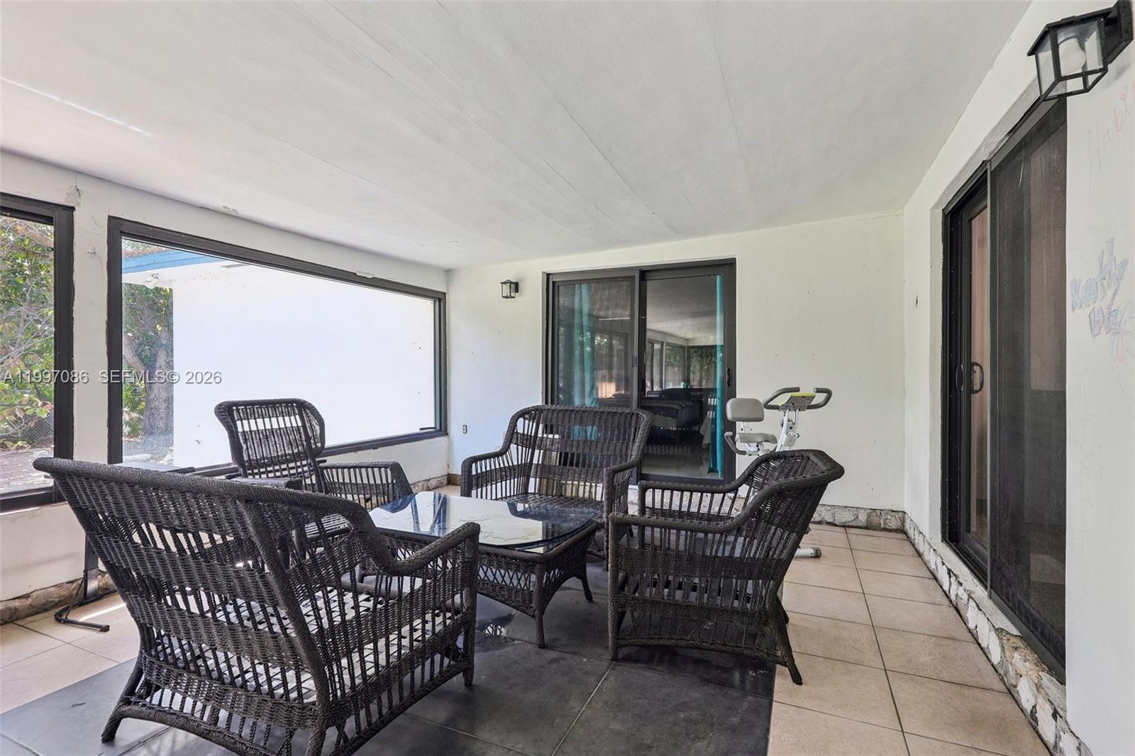 SHERWOOD FOREST - Residential