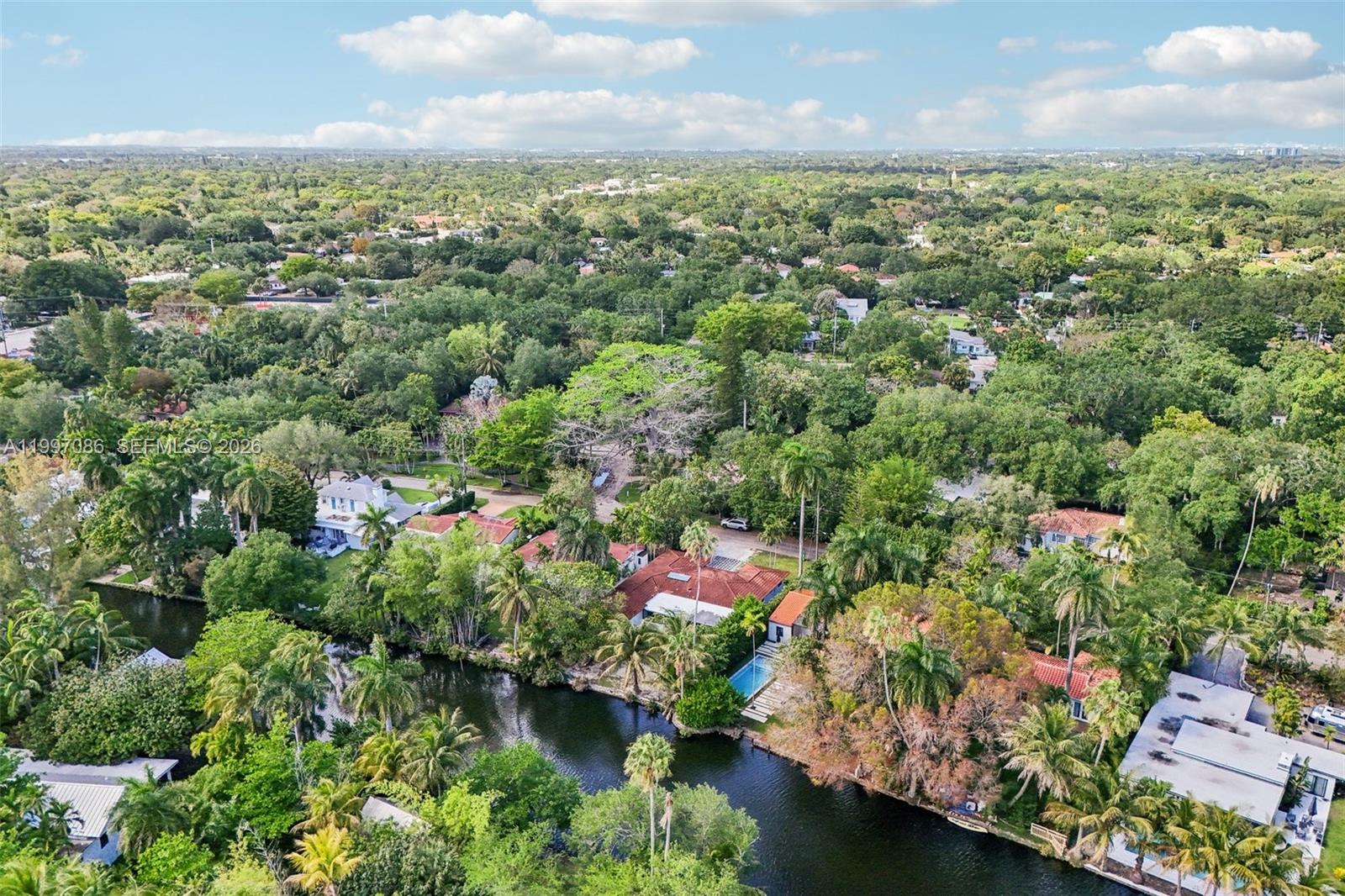 SHERWOOD FOREST - Residential