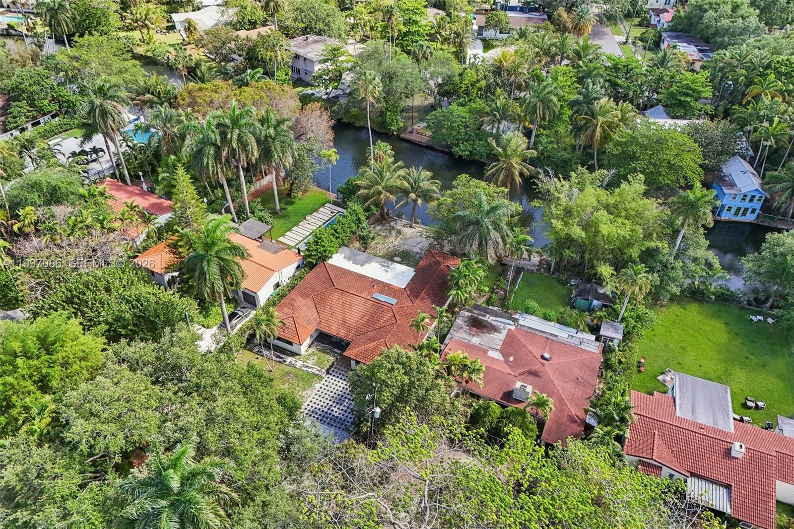 SHERWOOD FOREST - Residential