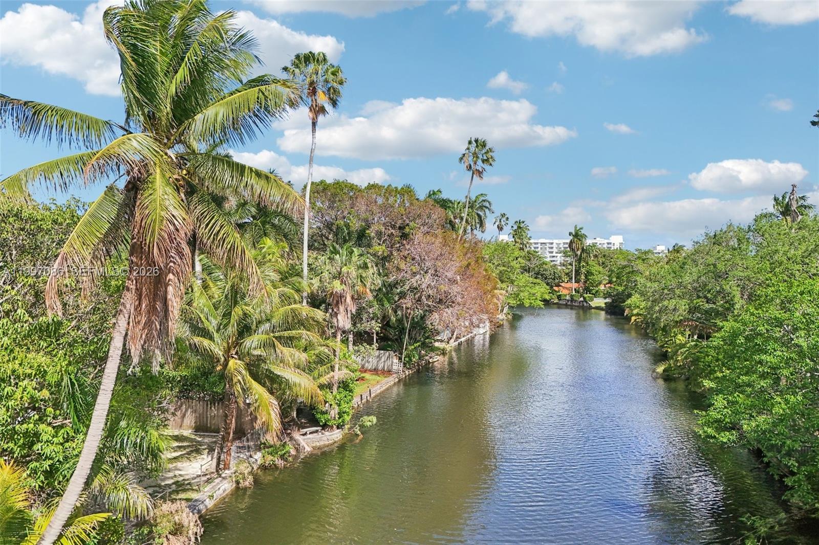 SHERWOOD FOREST - Residential