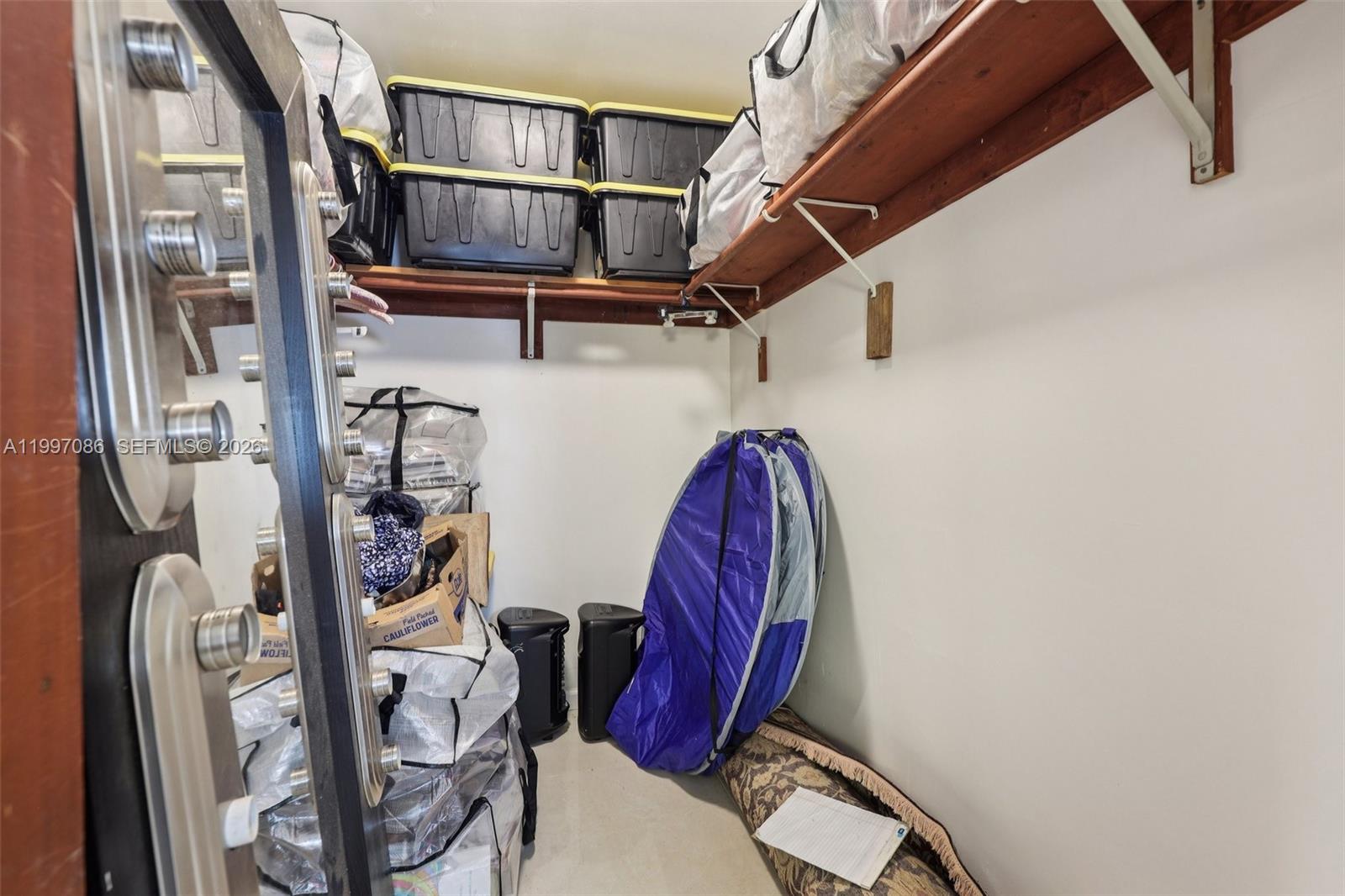 SHERWOOD FOREST - Residential