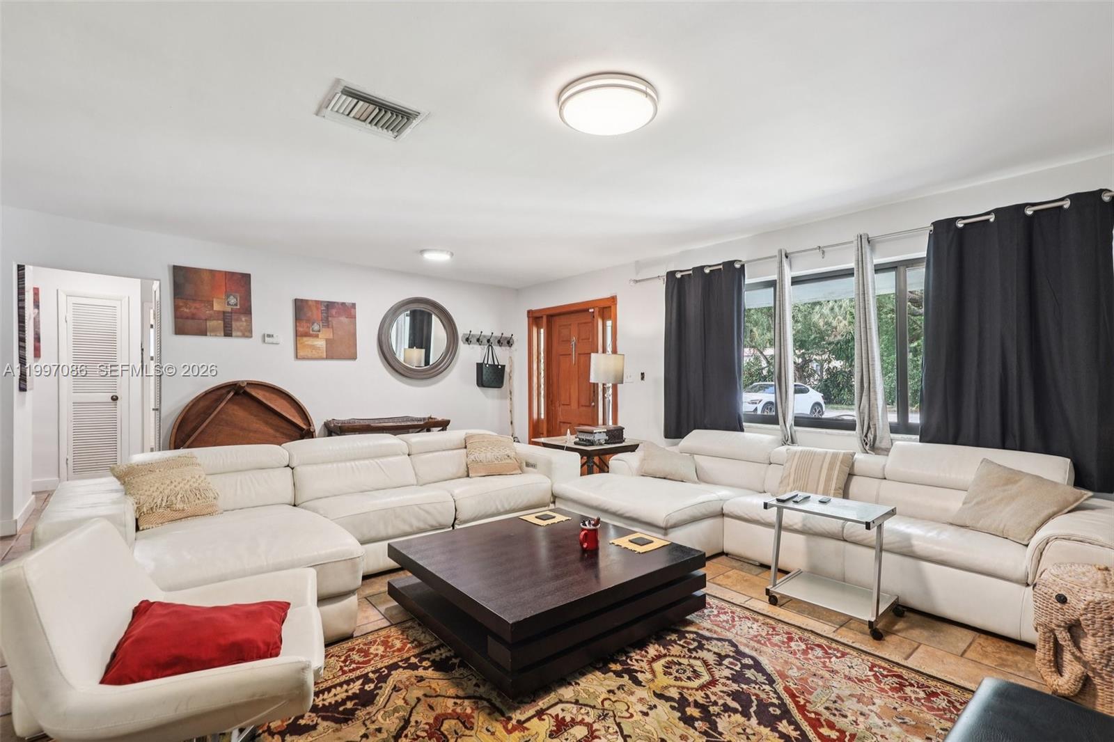 SHERWOOD FOREST - Residential