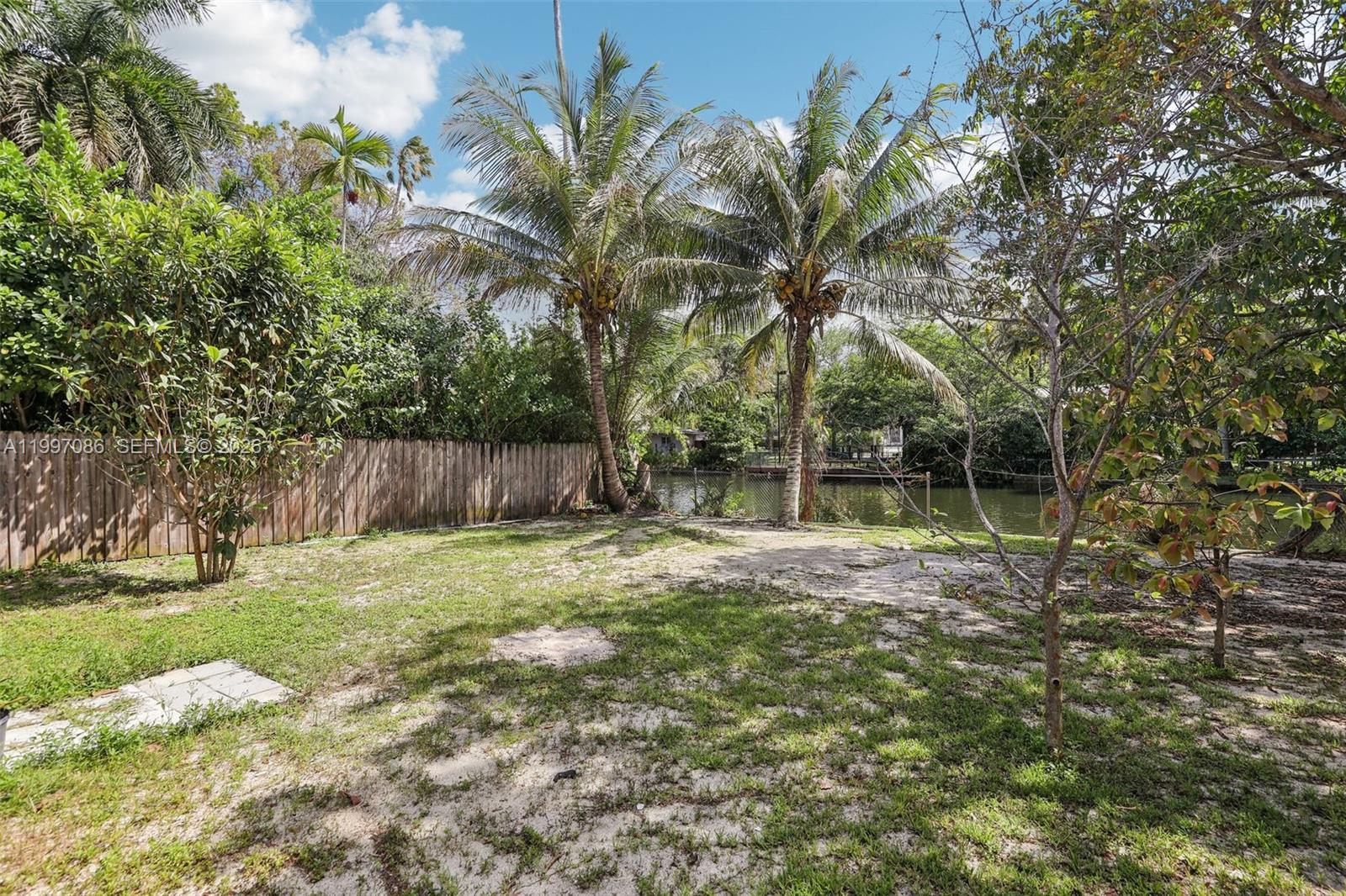 SHERWOOD FOREST - Residential