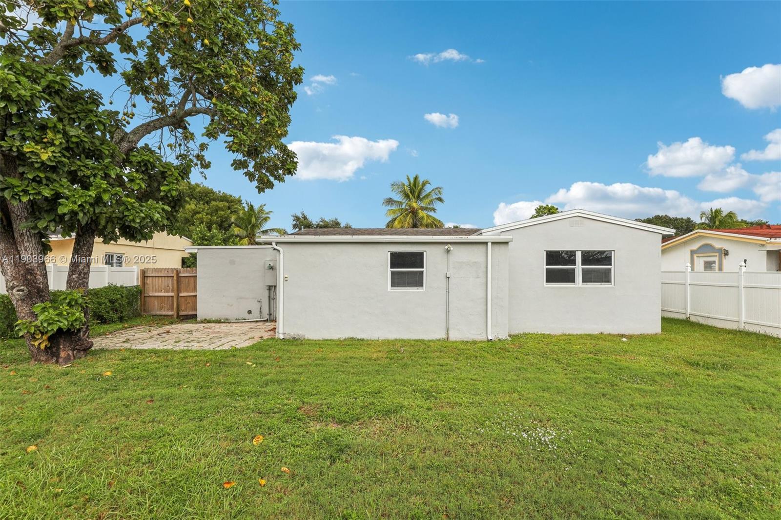 WELWYN PARK - Residential