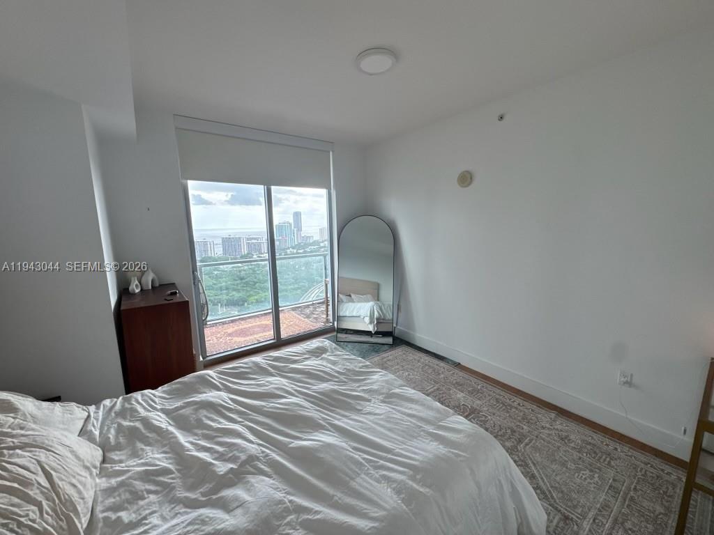 THE AXIS ON BRICKELL COND - Residential Lease