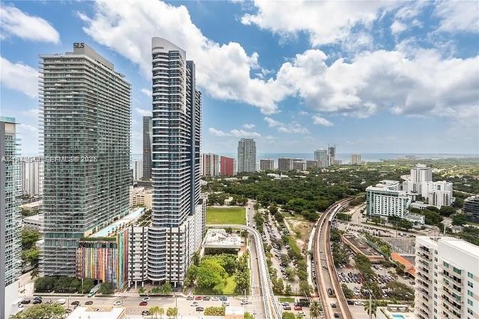 THE AXIS ON BRICKELL COND - Residential Lease