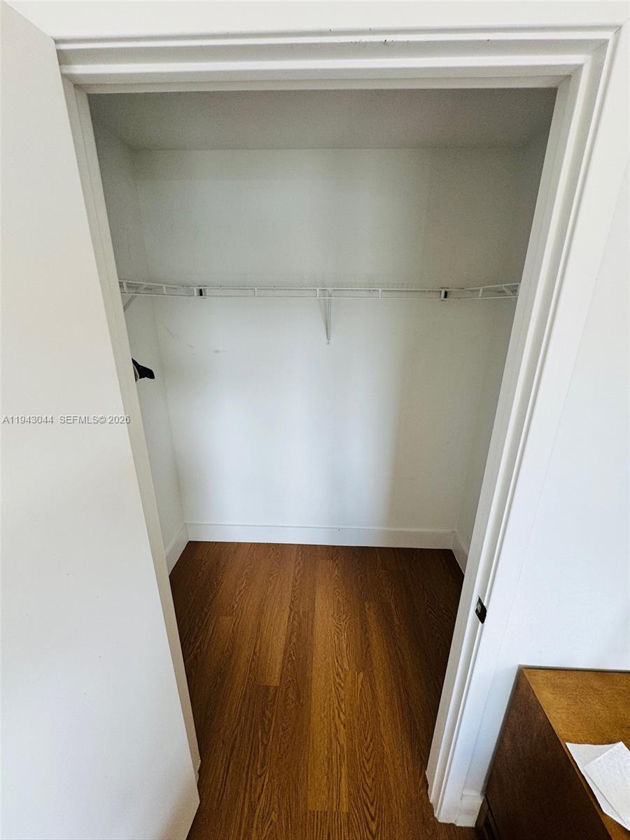 THE AXIS ON BRICKELL COND - Residential Lease