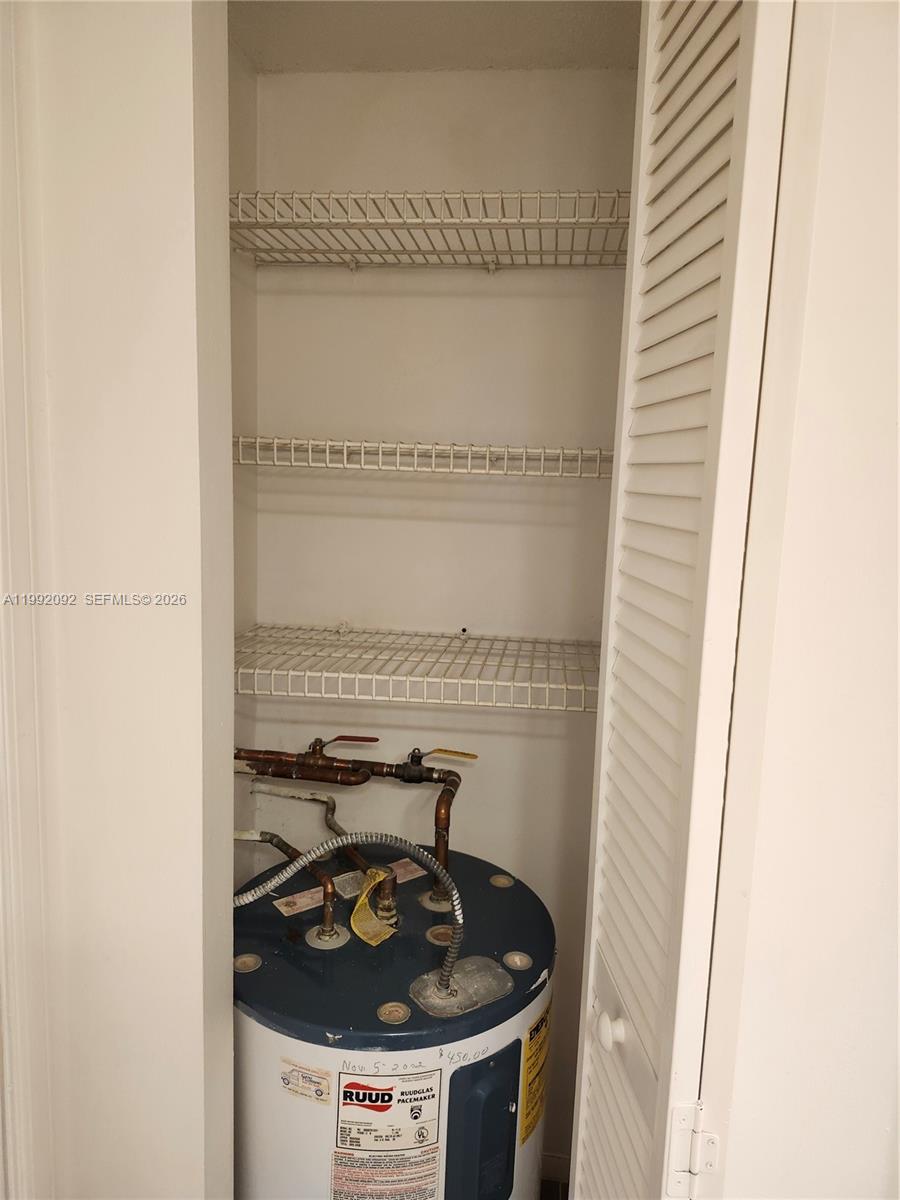 POINCIANA 1 OF PINE ISLAN - Residential