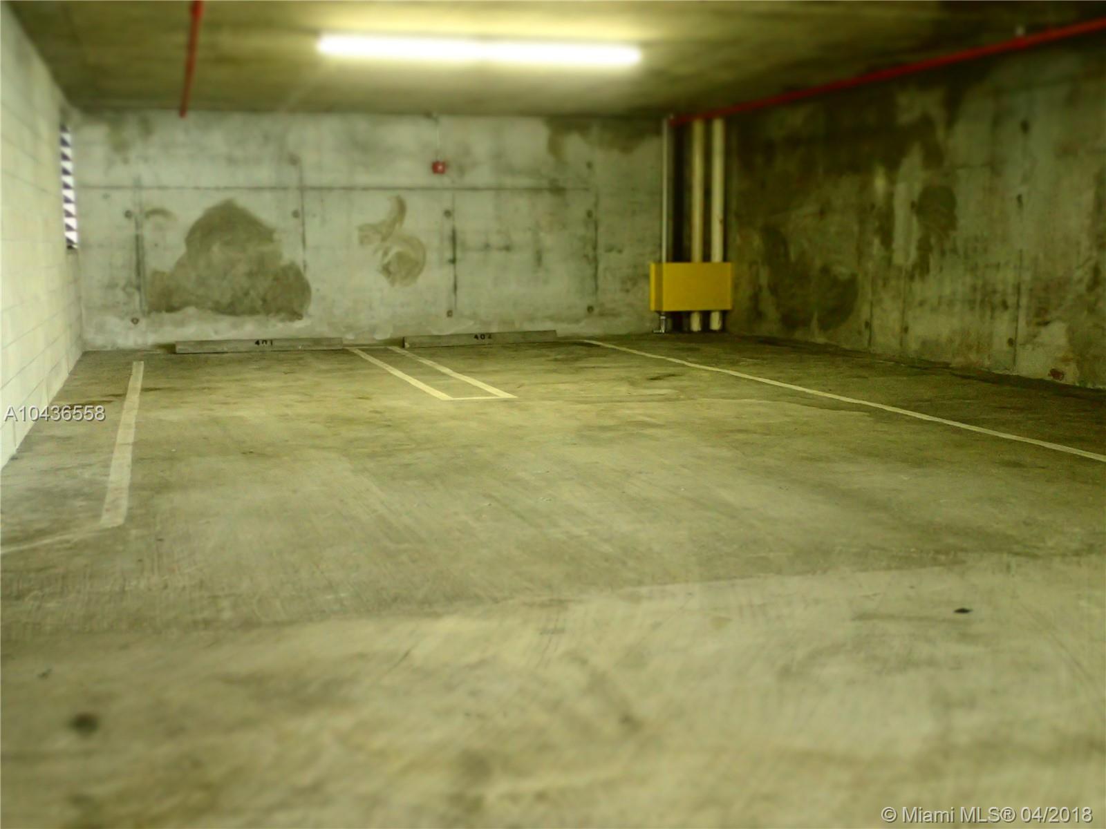 IVY CONDO - Residential Lease