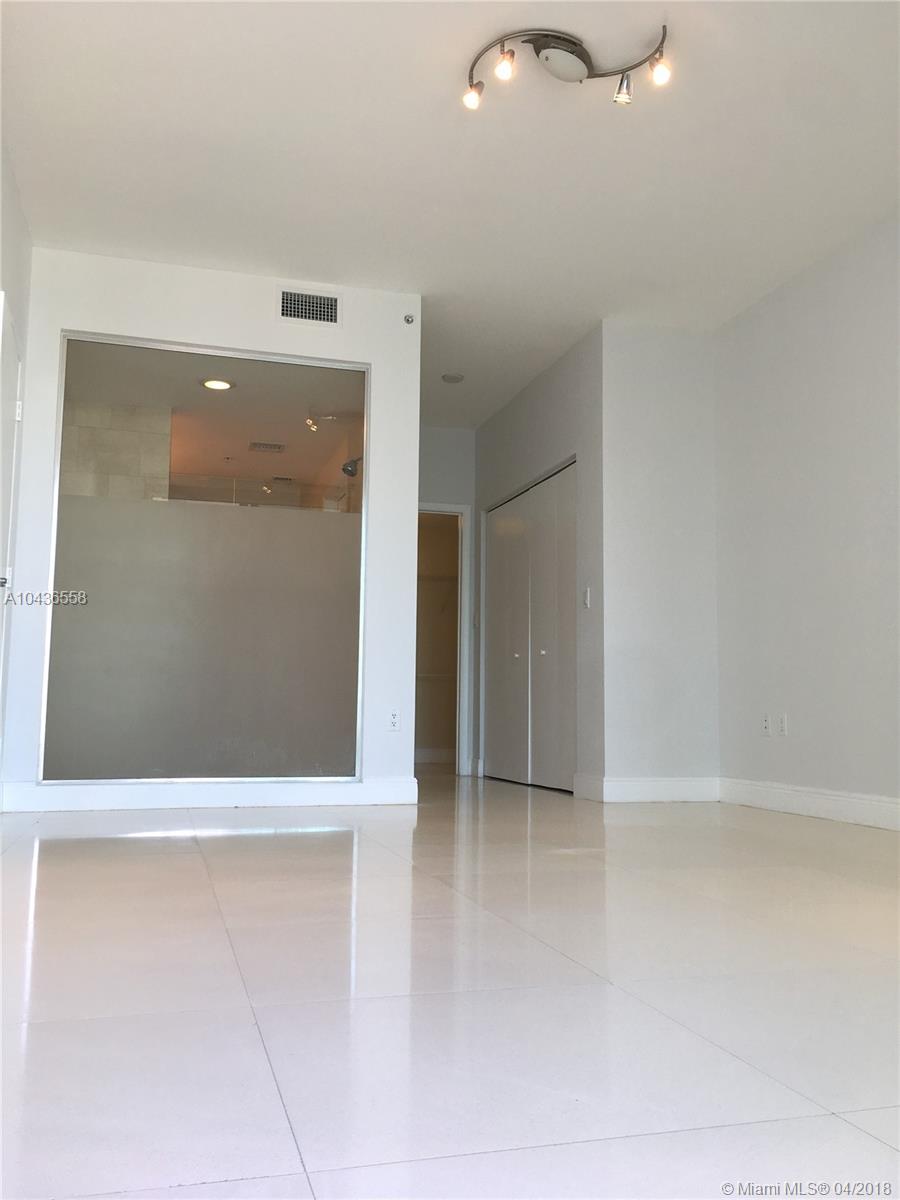 IVY CONDO - Residential Lease