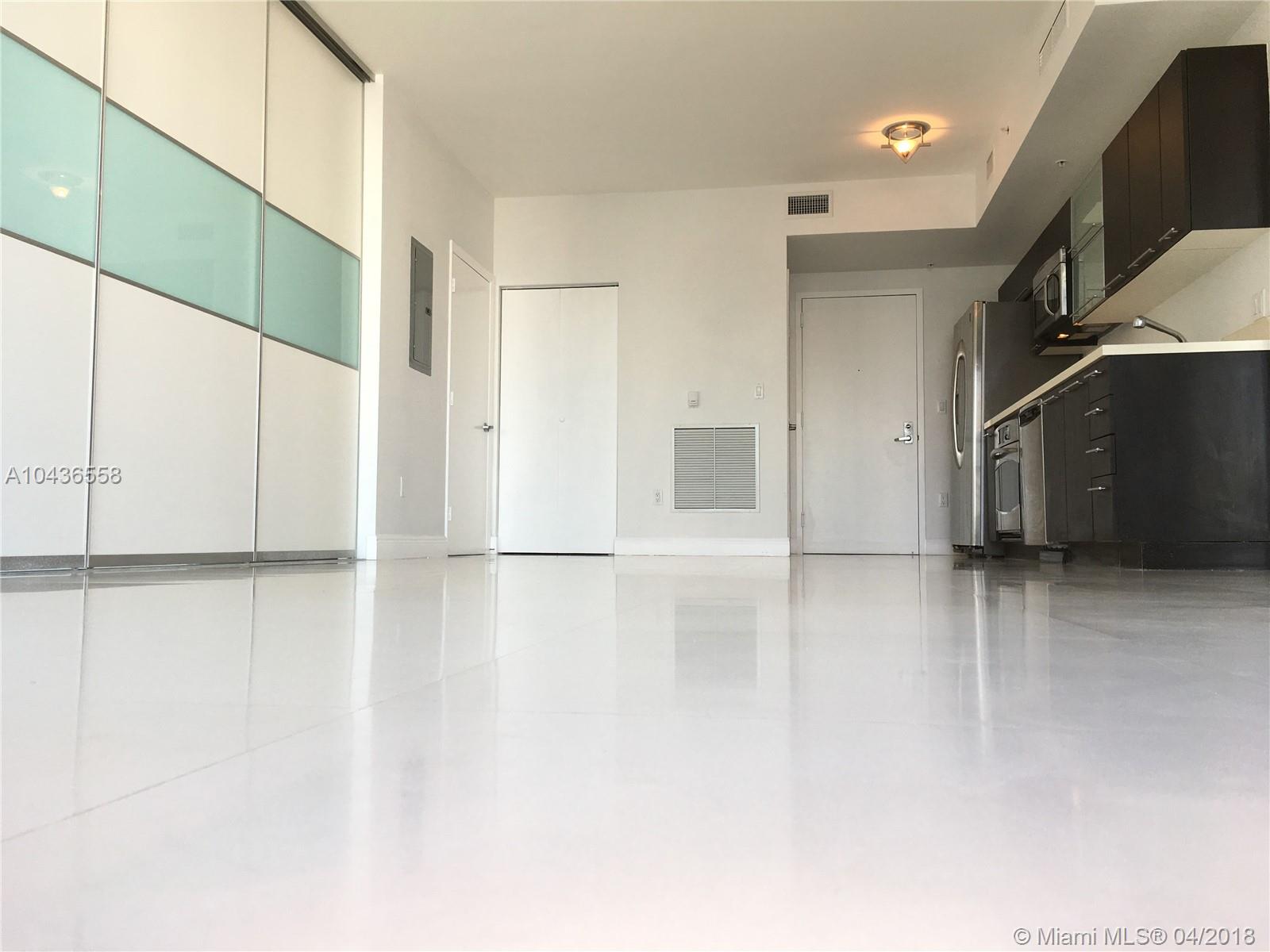 IVY CONDO - Residential Lease