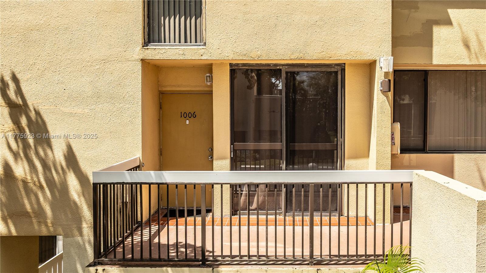 HARVEST SECTION FOUR COND - Residential