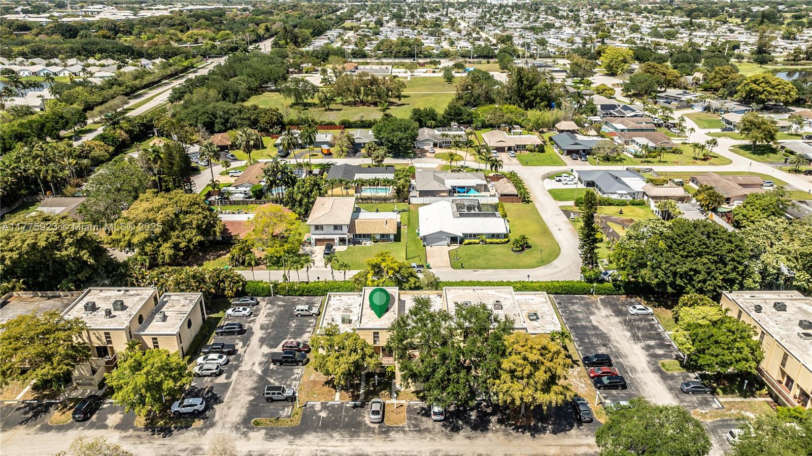HARVEST SECTION FOUR COND - Residential
