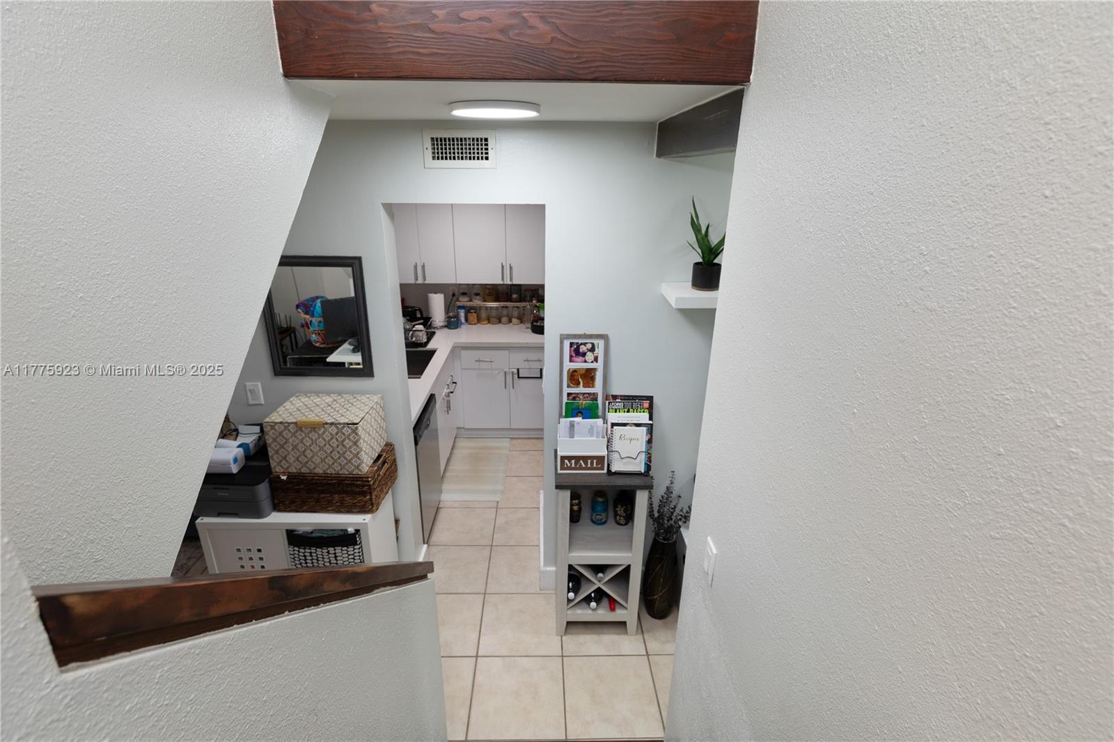 HARVEST SECTION FOUR COND - Residential