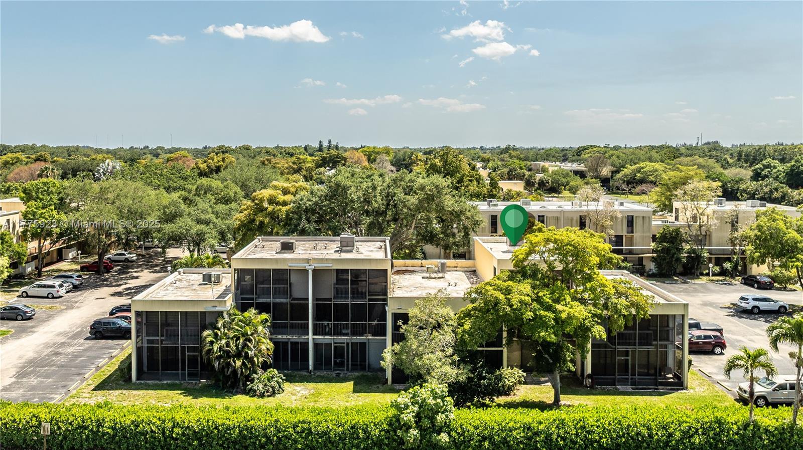 HARVEST SECTION FOUR COND - Residential