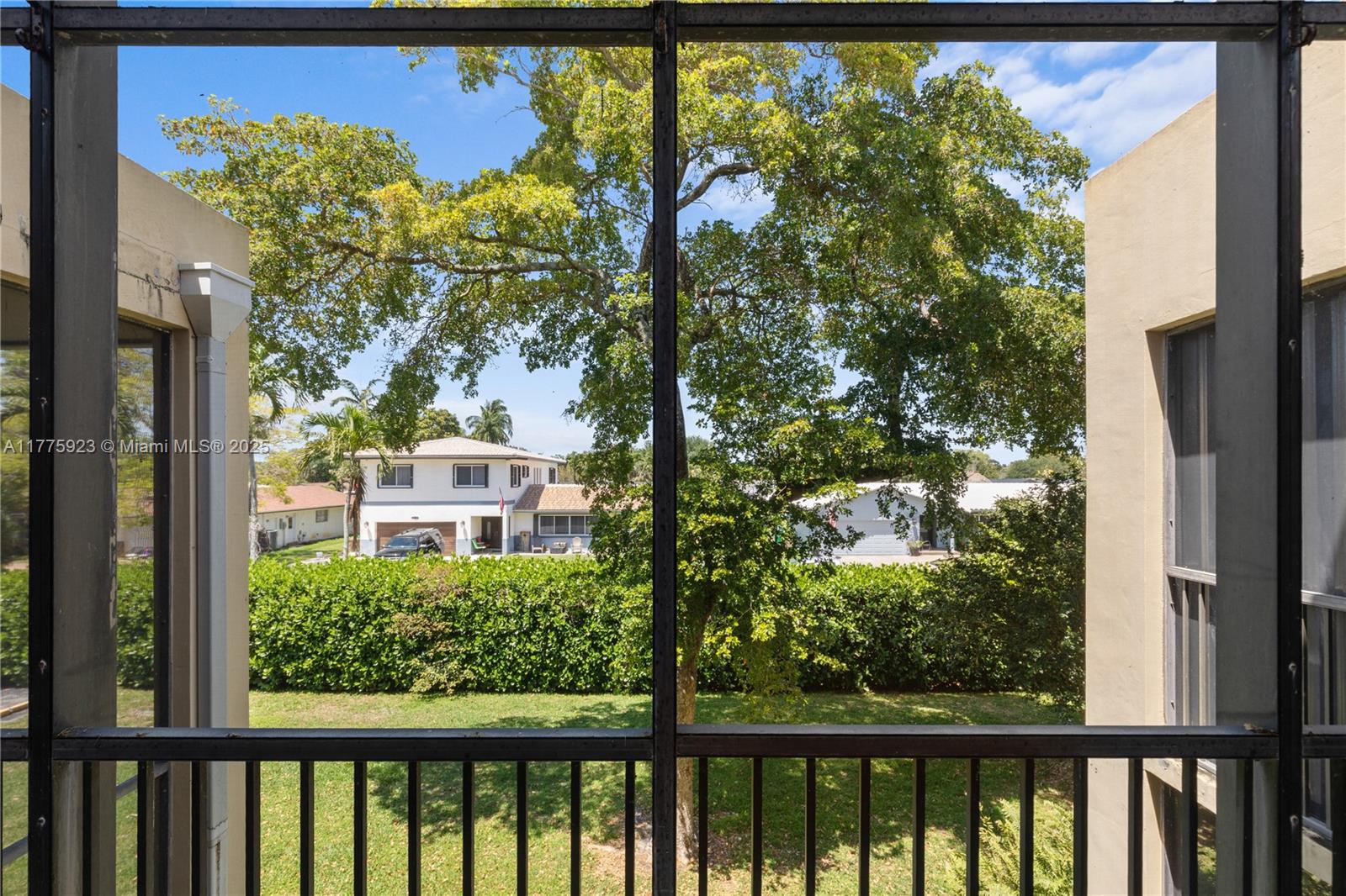 HARVEST SECTION FOUR COND - Residential