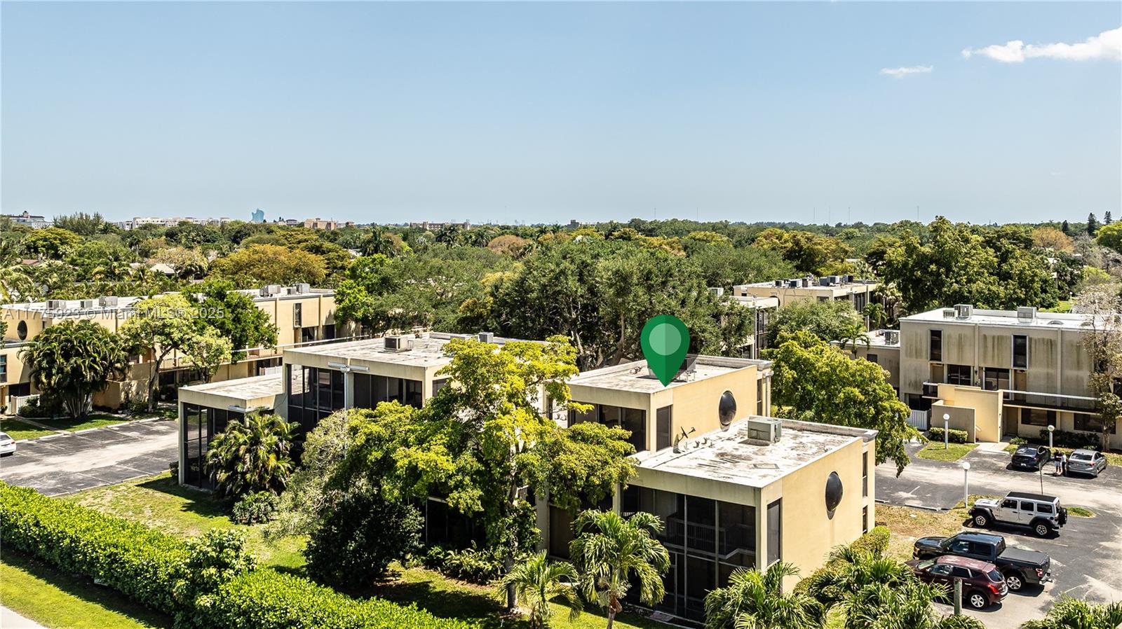 HARVEST SECTION FOUR COND - Residential