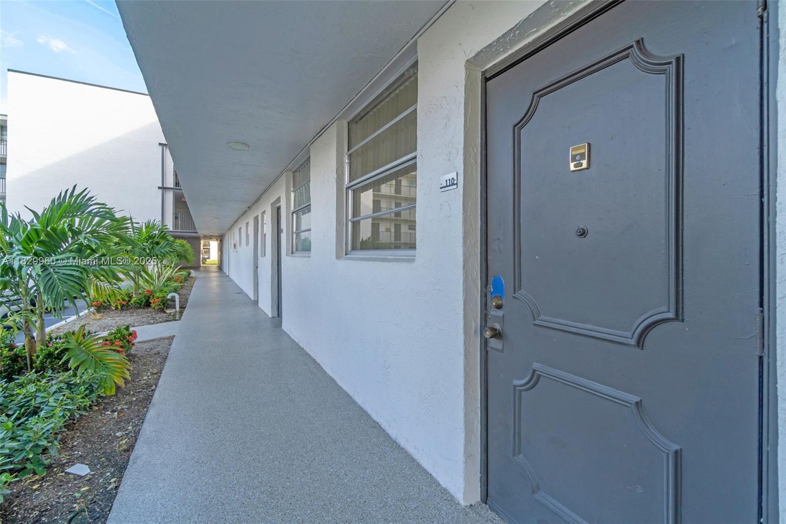 EL CONQUISTADOR NORTH CON - Residential