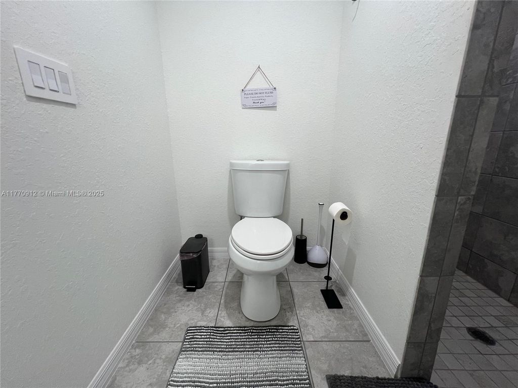 listing image 54