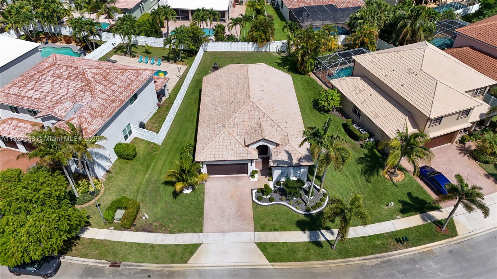 649 SW 168th Way 0